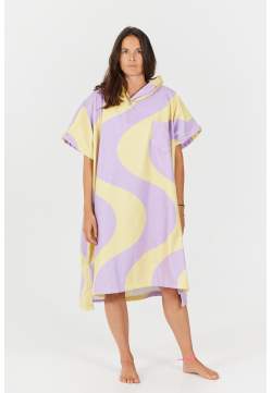 After Essentials Poncho...