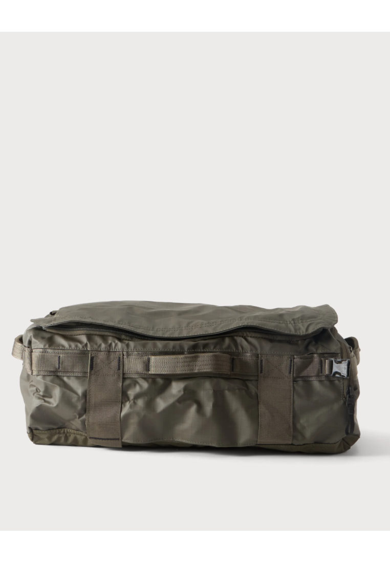 The North Face Base Camp Voyager Duffel 32L New Taupe Green Tnf Black Npf